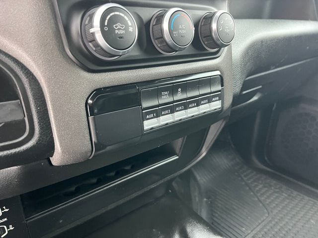 2022 Ram 4500 Chassis Cab ONE OWNER - CLEAN CARFAX Box Truck Cube  - 22974914 - 45