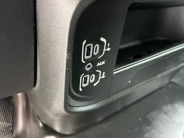 2022 Ram 4500 Chassis Cab ONE OWNER - CLEAN CARFAX Box Truck Cube  - 22974914 - 46
