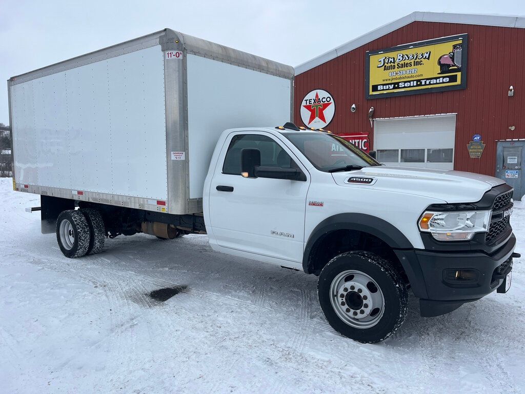 2022 Ram 4500 Chassis Cab ONE OWNER - CLEAN CARFAX Box Truck Cube  - 22974914 - 8