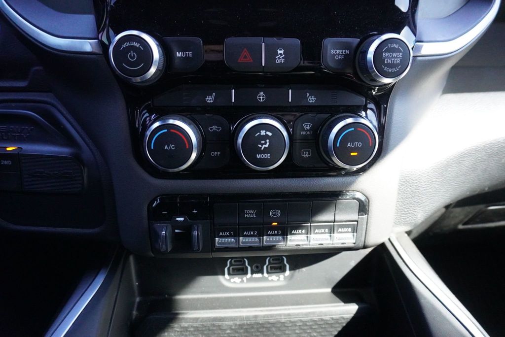 2022 Ram 4500 Chassis Cab SLT - 22997130 - 43