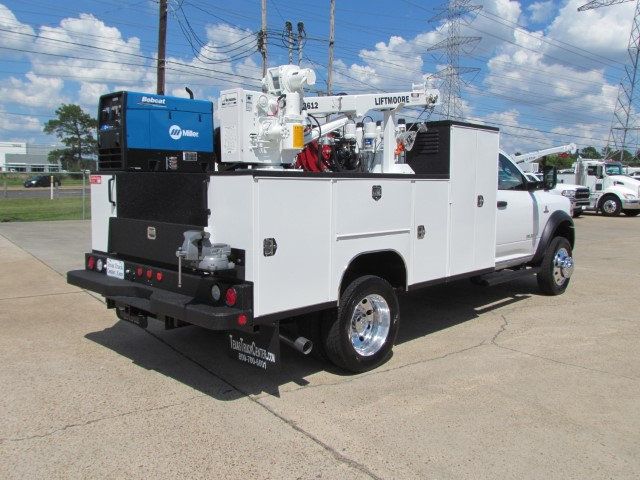 2022 RAM 5500 Mechanics Service Truck 4x4 - 21210598 - 0