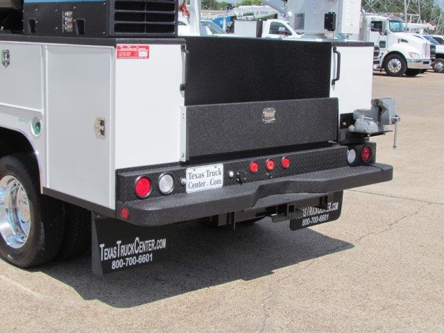 2022 RAM 5500 Mechanics Service Truck 4x4 - 21210598 - 14