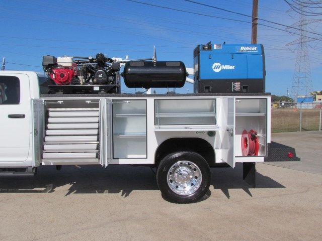 2022 RAM 5500 Mechanics Service Truck 4x4 - 21219900 - 10