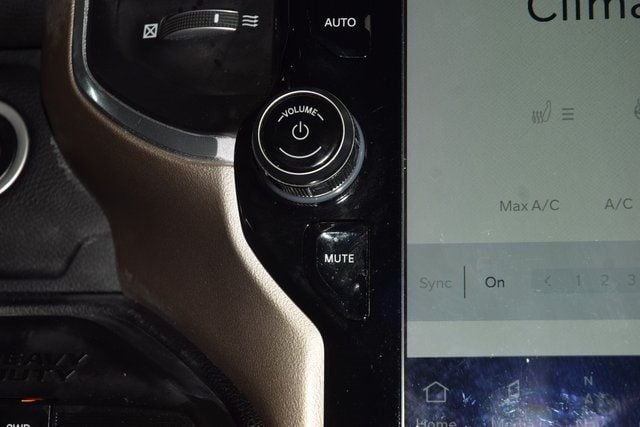 2022 Ram 5500 Chassis Cab 5500 CREW LARAMIE 4X4 * CUMMINS * 11' FLATBED W/ AUX TANK - 22955173 - 28