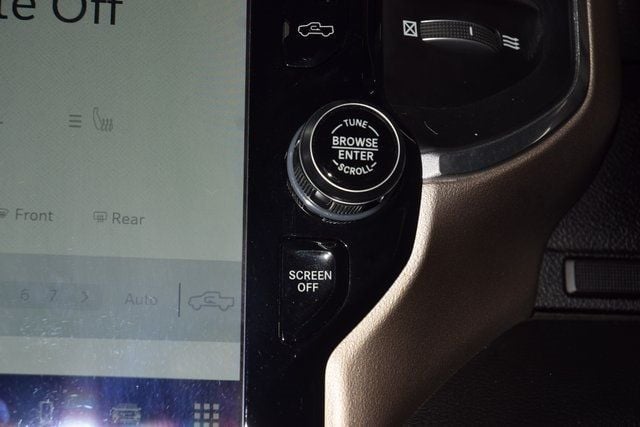 2022 Ram 5500 Chassis Cab 5500 CREW LARAMIE 4X4 * CUMMINS * 11' FLATBED W/ AUX TANK - 22955173 - 29