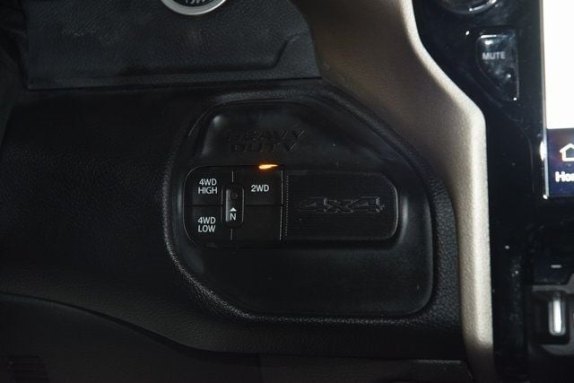 2022 Ram 5500 Chassis Cab 5500 CREW LARAMIE 4X4 * CUMMINS * 11' FLATBED W/ AUX TANK - 22955173 - 31