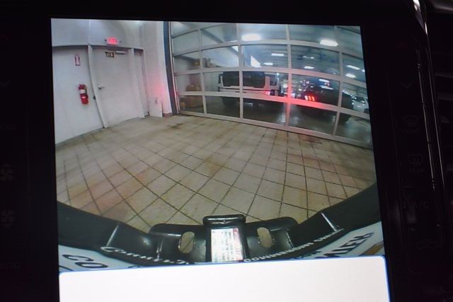 2022 Ram 5500 Chassis Cab 5500 CREW LARAMIE 4X4 * CUMMINS * 11' FLATBED W/ AUX TANK - 22955173 - 48