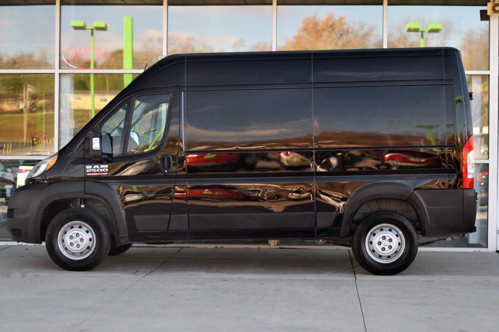 2022 Ram ProMaster 2500 photo 3