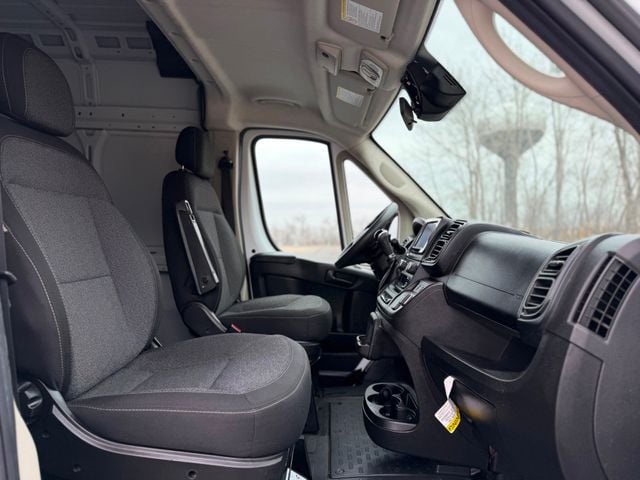 2022 Ram ProMaster Cargo Van 2500 High Roof 159" WB - 22993115 - 22
