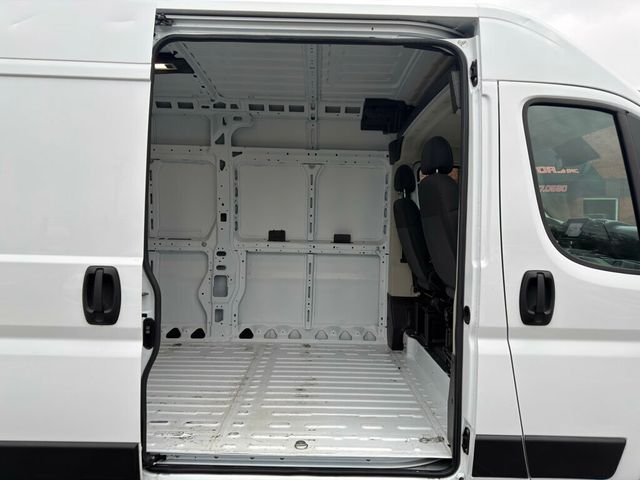 2022 Ram ProMaster Cargo Van CLEAN TITLE COMMERCIAL VAN - WE FINANCE!! - 22967946 - 25