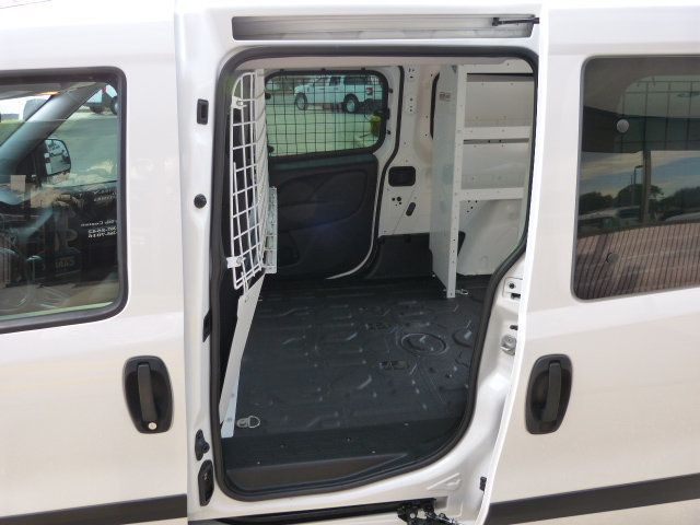 2022 Ram ProMaster City Cargo Van 2.4L 4CYL. GAS*TRADESMAN*BULKHEAD/SHELVES/LADDER RACK PACKAGE! - 22975563 - 17