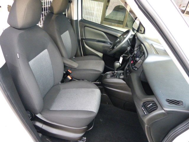 2022 Ram ProMaster City Cargo Van 2.4L 4CYL. GAS*TRADESMAN*BULKHEAD/SHELVES/LADDER RACK PACKAGE! - 22975563 - 23