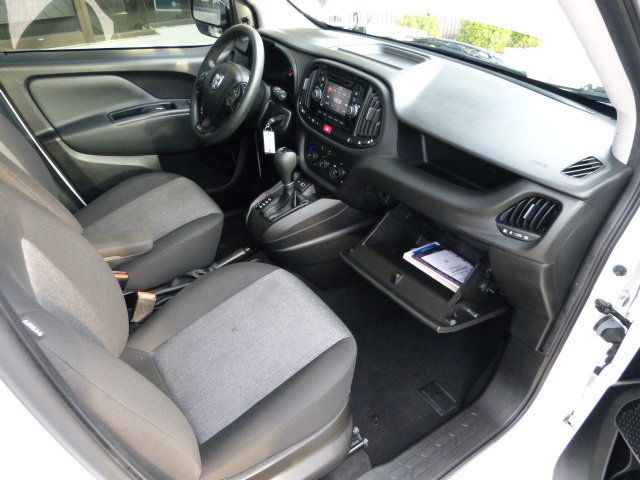 2022 Ram ProMaster City Cargo Van 2.4L 4CYL. GAS*TRADESMAN*BULKHEAD/SHELVES/LADDER RACK PACKAGE! - 22975563 - 24