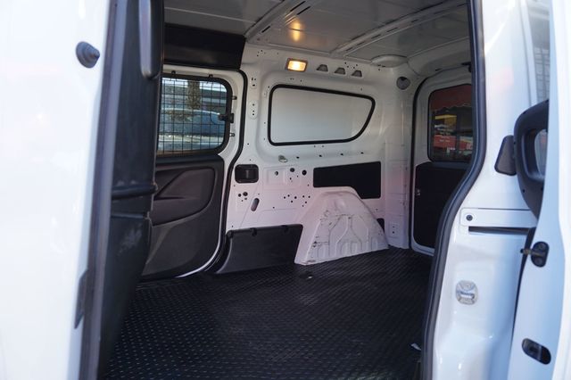 2022 Ram ProMaster City Cargo Van CLOTH SEATS, EMPTY CARGO SPACE, TINTED WINDOWS, BLUETOOTH - 23010395 - 17