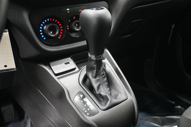 2022 Ram ProMaster City Cargo Van Tradesman Van - 23000301 - 17