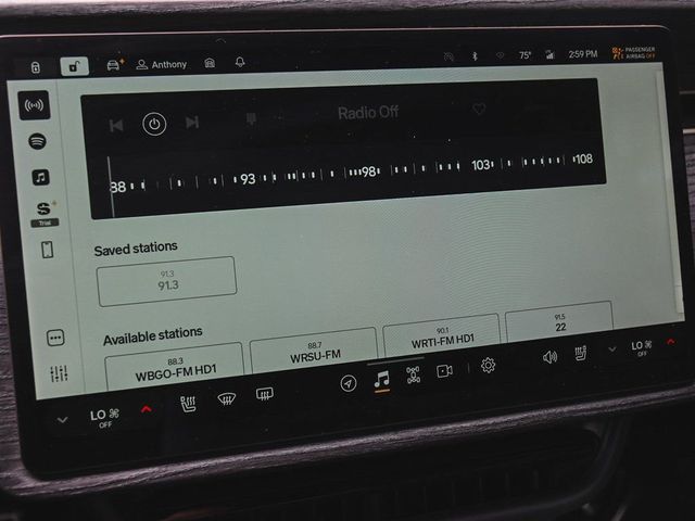2022 Rivian R1S Launch Edition - 23006681 - 17