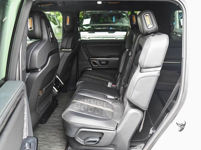 2022 Rivian R1S Launch Edition - 23006681 - 30