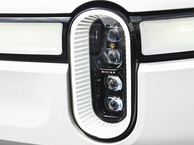 2022 Rivian R1S Launch Edition - 23006681 - 41