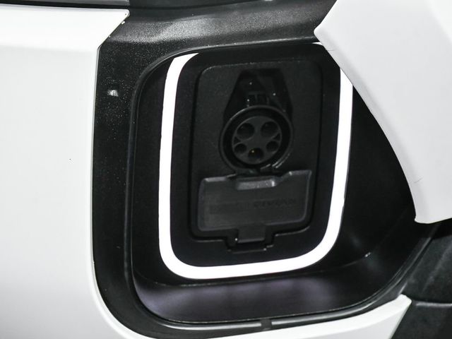 2022 Rivian R1S Launch Edition - 23006681 - 84
