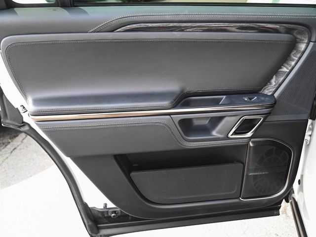 2022 Rivian R1S Launch Edition - 22848840 - 10