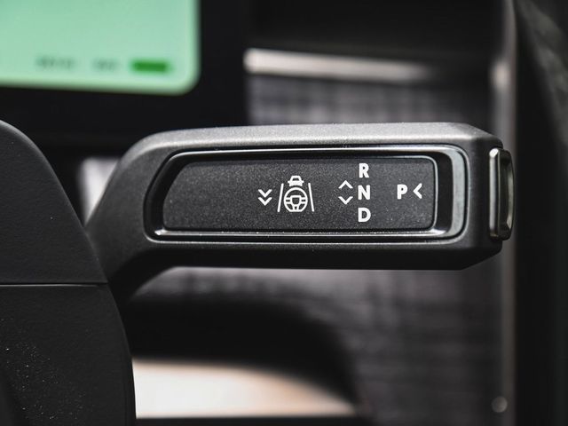 2022 Rivian R1S Launch Edition - 22848840 - 26