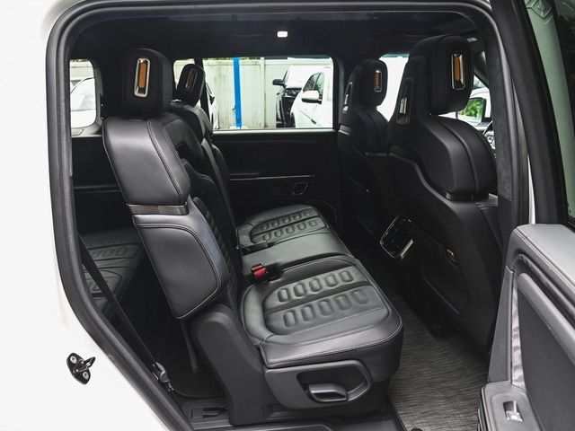 2022 Rivian R1S Launch Edition - 22848840 - 32