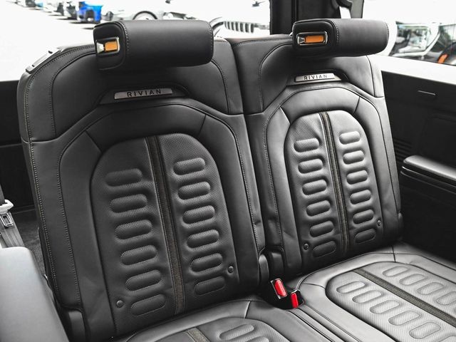 2022 Rivian R1S Launch Edition - 22848840 - 33