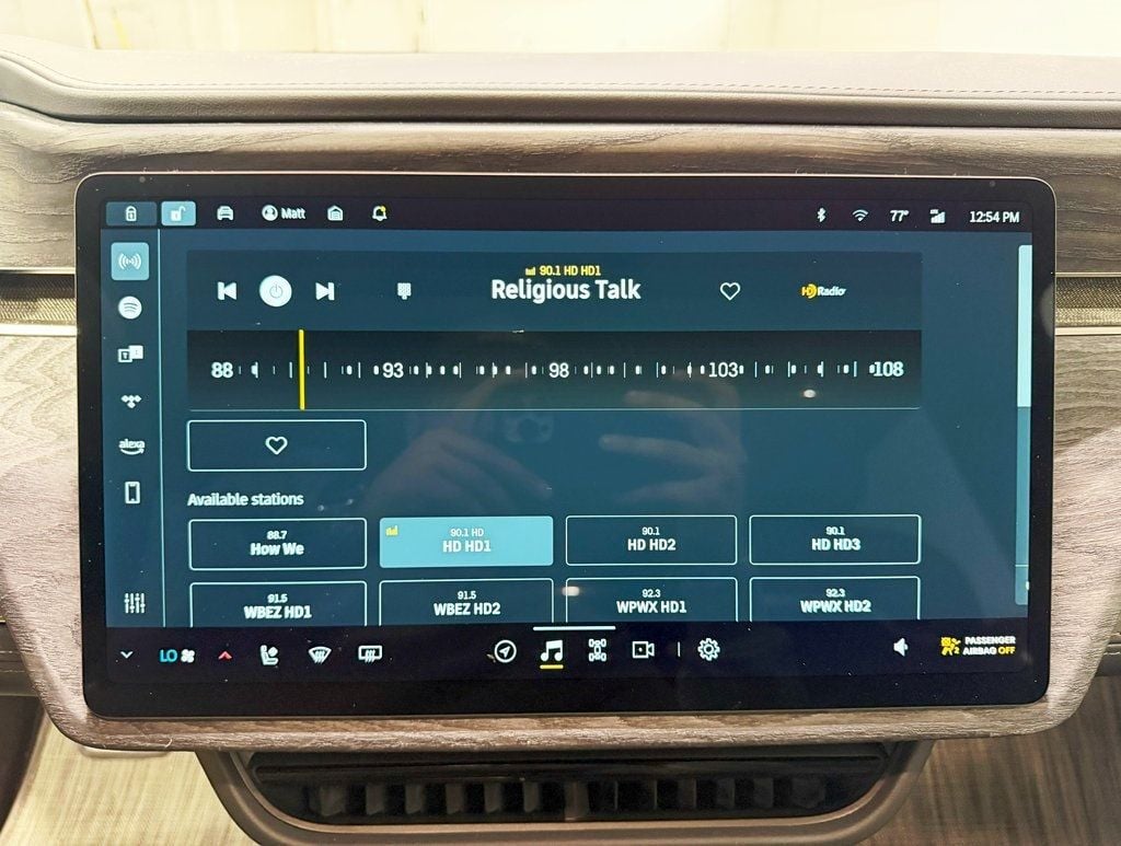 2022 Rivian R1S Launch Edition photo 14