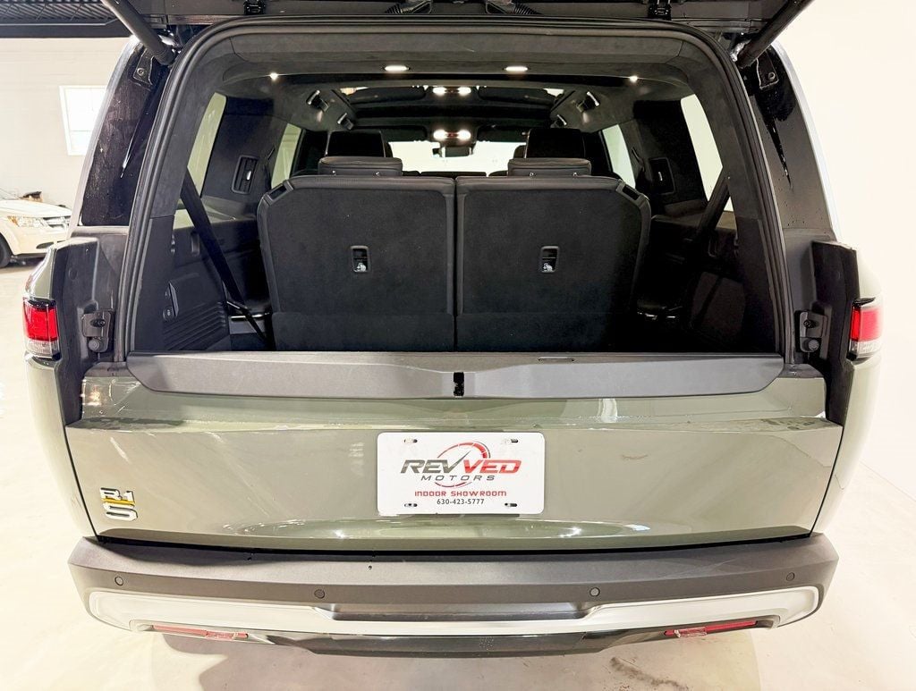 2022 Rivian R1S Launch Edition photo 32