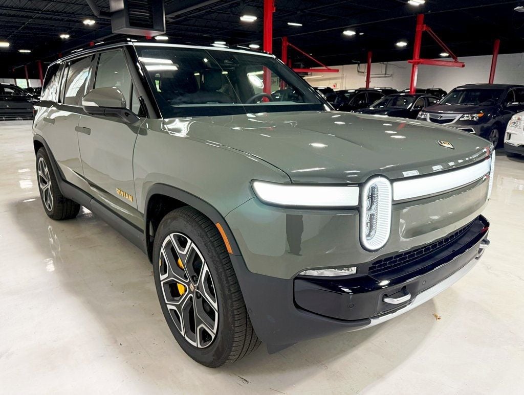 2022 Rivian R1S Launch Edition photo 8