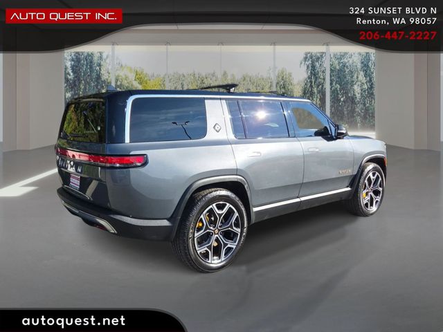2022 Rivian R1S