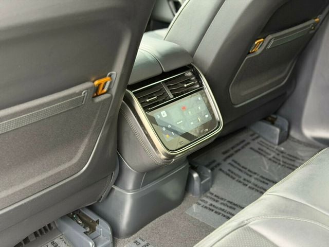 2022 Rivian R1S Launch Edition AWD - 22997804 - 31