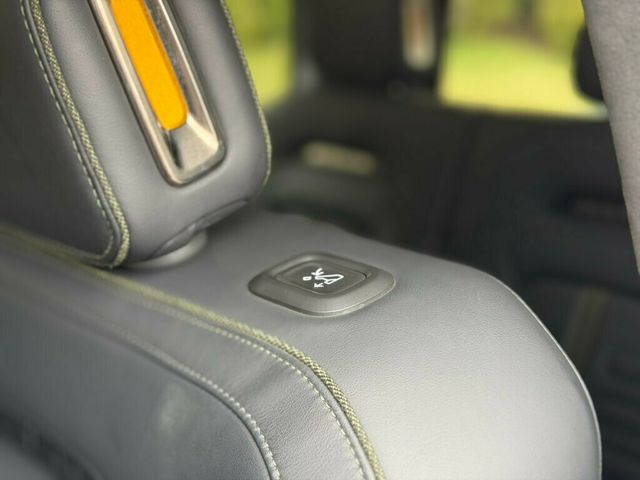 2022 Rivian R1S Launch Edition AWD - 22997804 - 34