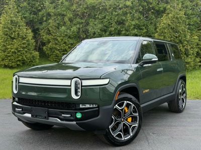 2022 Rivian R1S