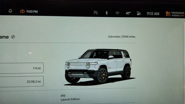 2022 Rivian R1S Launch Edition AWD - 22948576 - 14