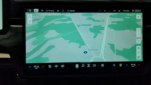 2022 Rivian R1S Launch Edition AWD - 22948576 - 19