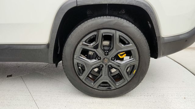 2022 Rivian R1S Launch Edition AWD - 22948576 - 8