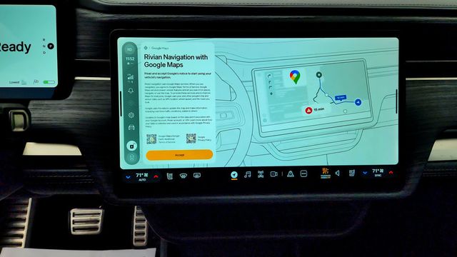 2022 Rivian R1S Launch Edition AWD - 23099940 - 19