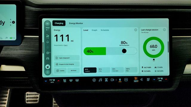 2022 Rivian R1S Launch Edition AWD - 23099940 - 20