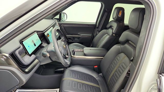 2022 Rivian R1S Launch Edition AWD - 23099940 - 21