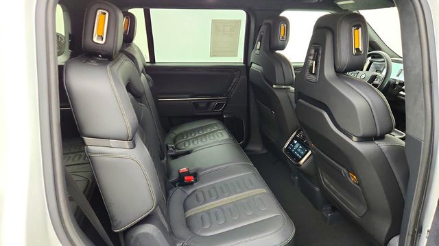 2022 Rivian R1S Launch Edition AWD - 23099940 - 25
