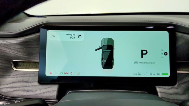 2022 Rivian R1S Launch Edition AWD - 23100904 - 14