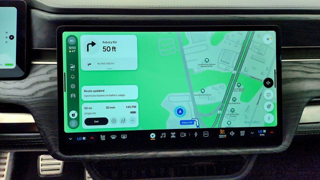2022 Rivian R1S Launch Edition AWD - 23100904 - 19
