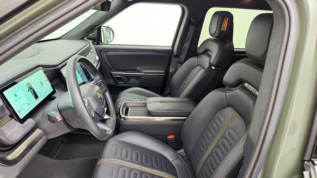 2022 Rivian R1S Launch Edition AWD w/ 22'' Sport Bright Wheels - 23099932 - 19