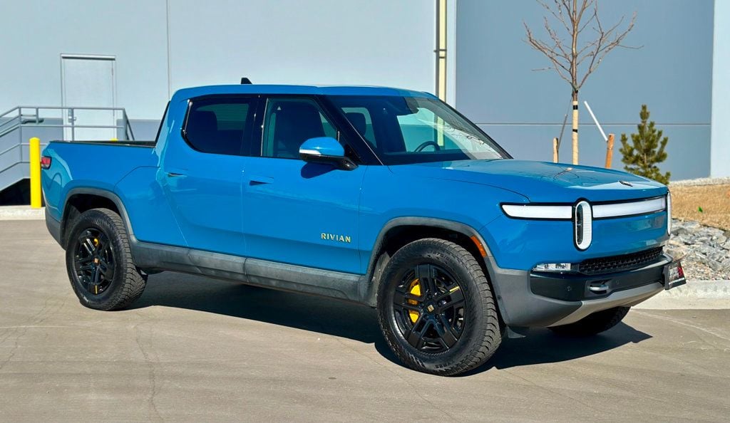 2022 Rivian R1T 2022 RIVIAN R1T AWD ADVENTURE PKG - 22770070 - 3