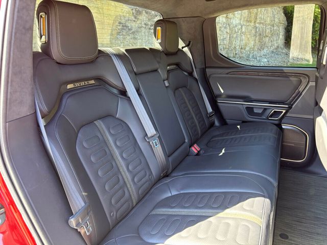 2022 Rivian R1T 2022 RIVIAN R1T LAUNCH EDITION - 22931481 - 17