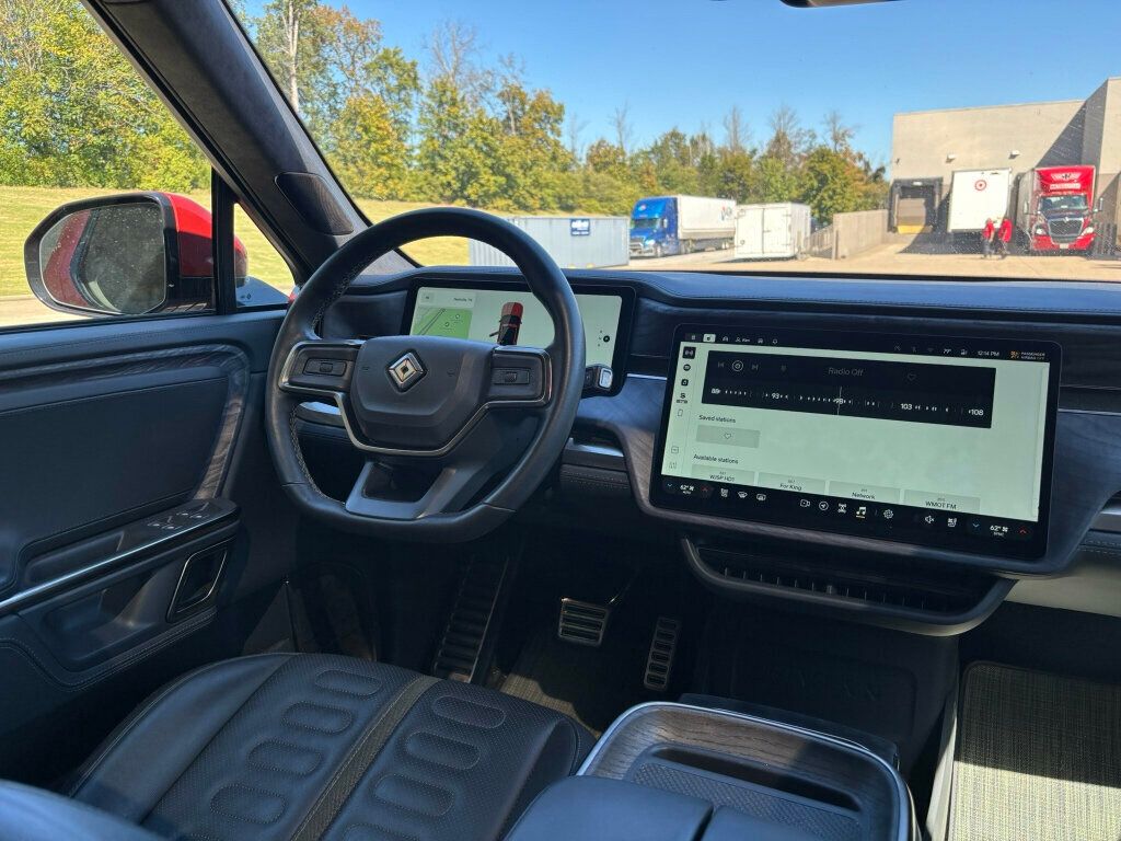 2022 Rivian R1T 2022 RIVIAN R1T LAUNCH EDITION - 22931481 - 24