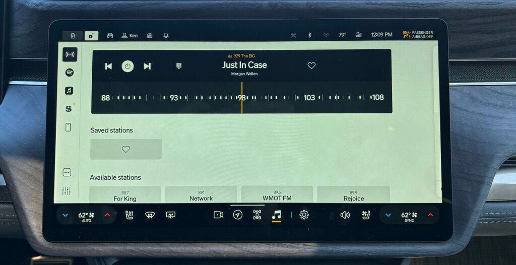 2022 Rivian R1T 2022 RIVIAN R1T LAUNCH EDITION - 22931481 - 30