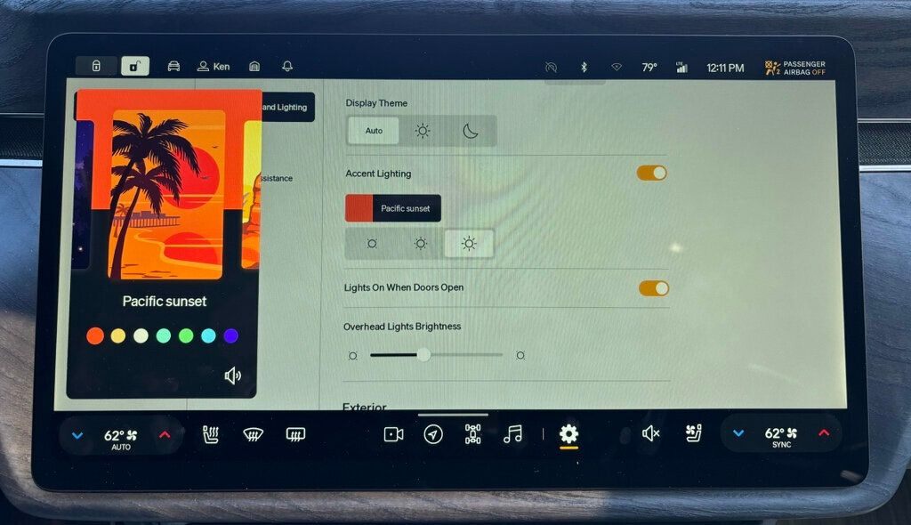 2022 Rivian R1T 2022 RIVIAN R1T LAUNCH EDITION - 22931481 - 34