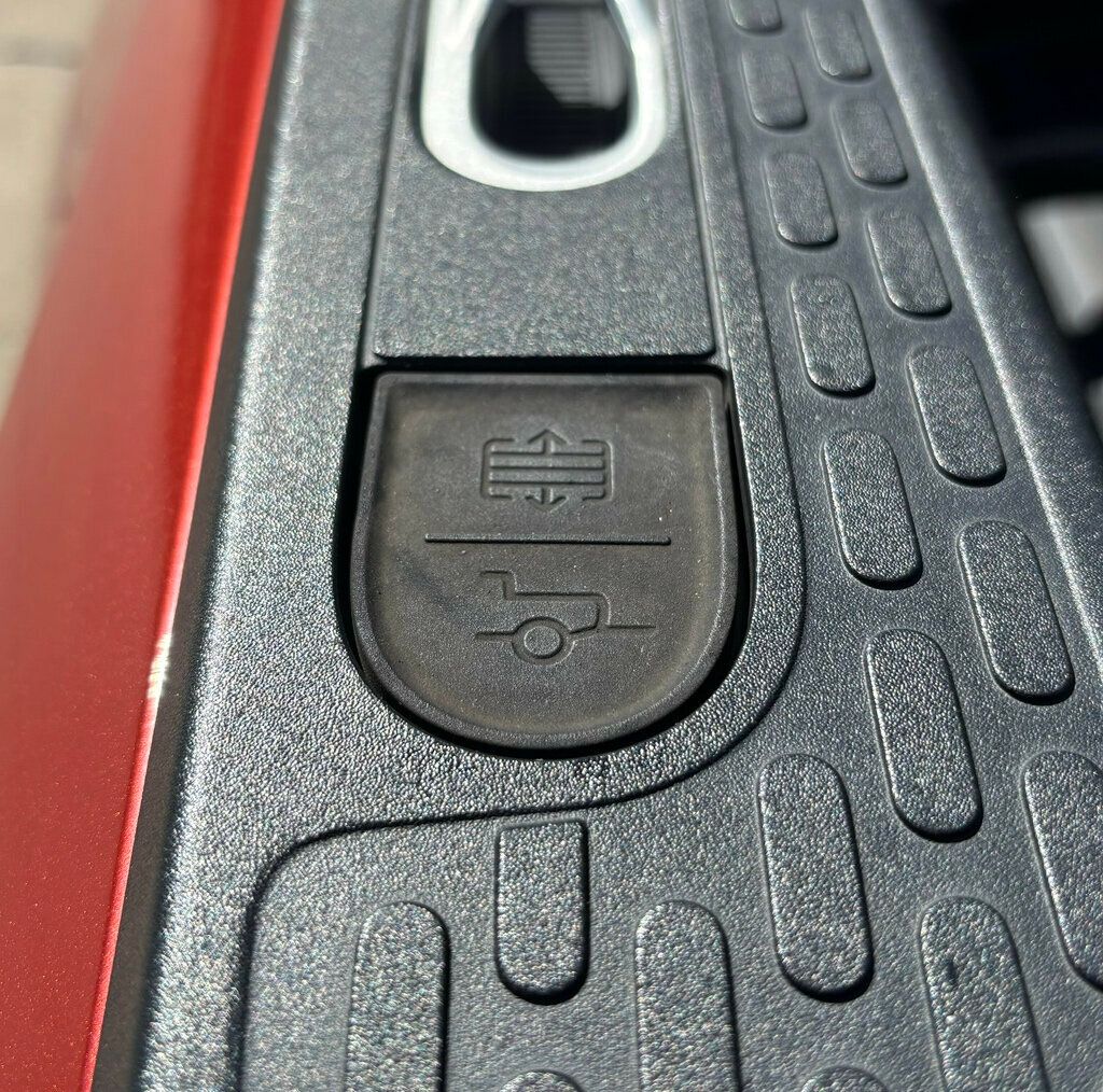 2022 Rivian R1T 2022 RIVIAN R1T LAUNCH EDITION - 22931481 - 44